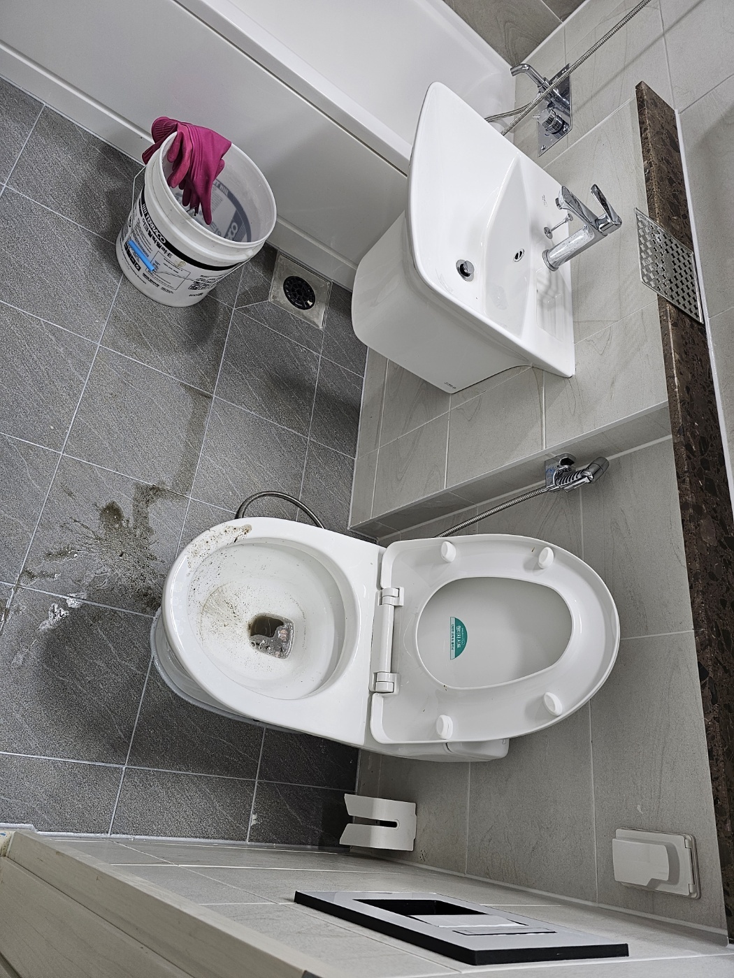 3695294320_AlXR52qZ_e076f2a8e53465c6374336fa29af452c67dcac8b.jpg 이미지크게보기