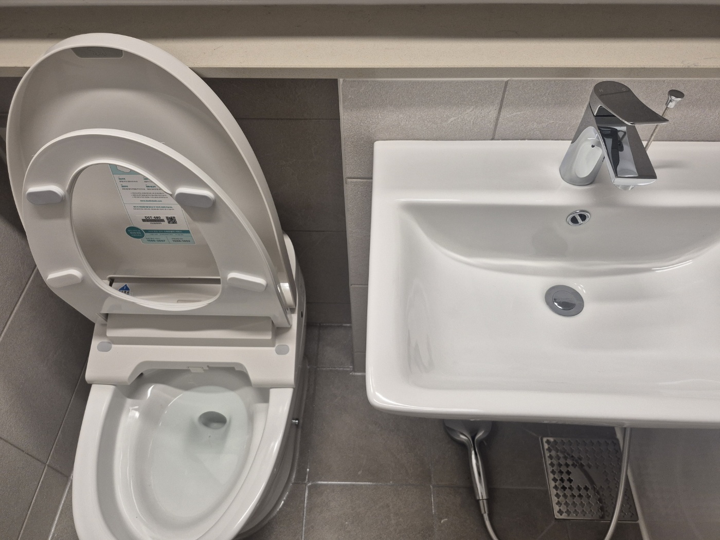 /user/c/clean/editor/2508/eadc06153a03a7f6aaedc2829f600c3e_1756190195_1441.jpg 이미지크게보기